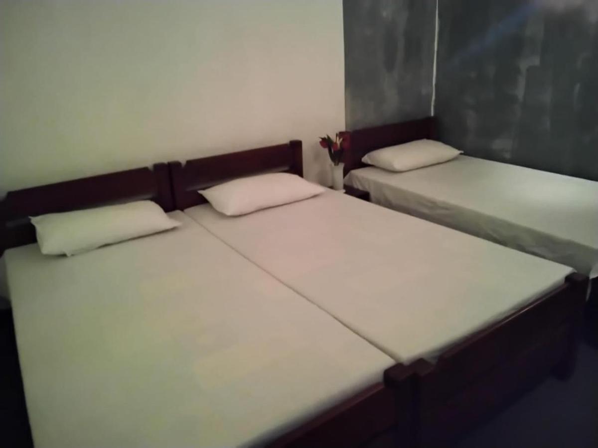 Jily Stay Kandy Bagian luar foto