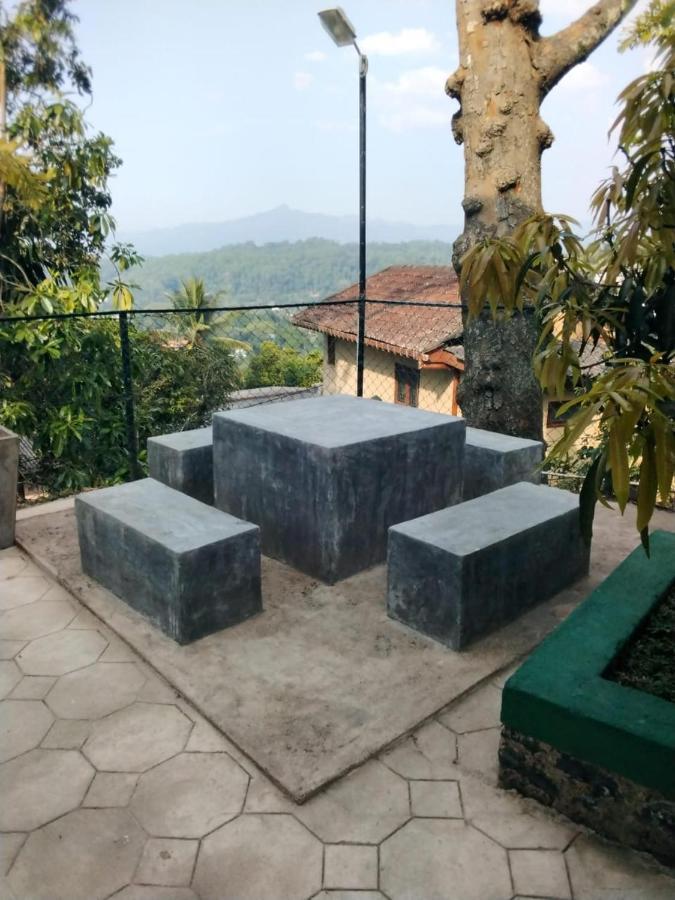 Jily Stay Kandy Bagian luar foto